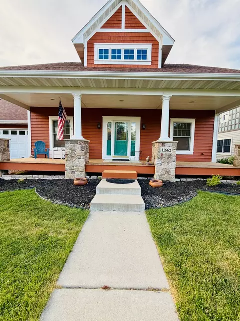 11662 Laketowne Vw, Albertville, MN 55301