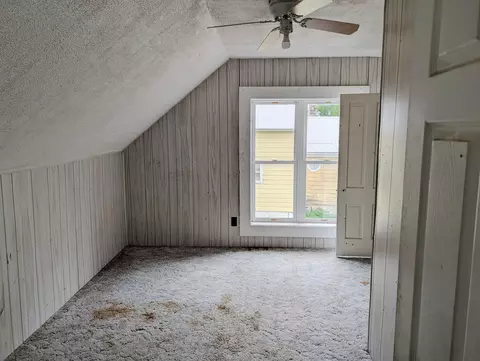 Bedroom - 117 E Grant St, Spring Valley, MN 55975 photo 2 of 3