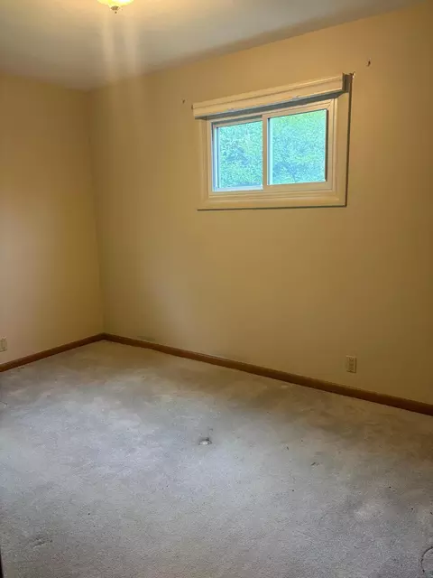 Bedroom - 419 2nd St NE, Faribault, MN 55021 photo 3 of 3