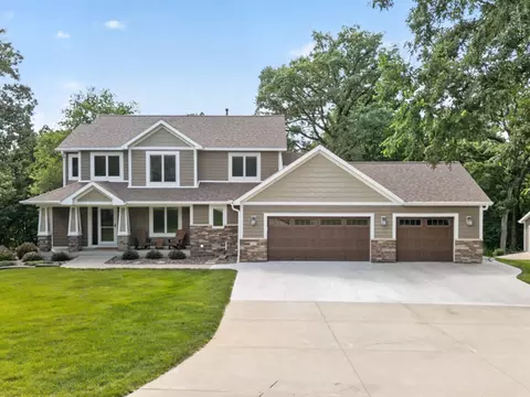 7255 Hollyford Ln NW, Rochester, MN 55901