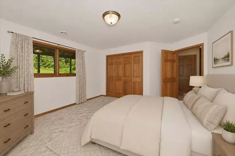 Bedroom - 5015 Martin Rd, Duluth, MN 55803 photo 6 of 8