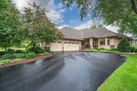 17812 Bearpath Trl, Eden Prairie, MN 55347