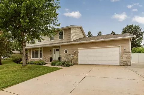 819 3 12 Ave NW, Byron, MN 55920