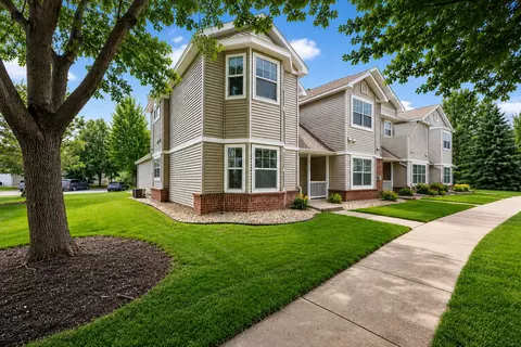12126 Xylite St NE #D, Blaine, MN 55449
