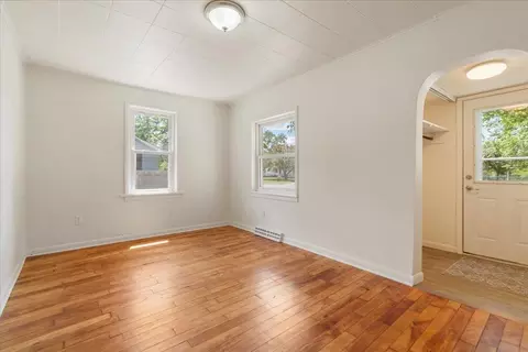 Living - 1609 S 10th St, Brainerd, MN 56401 photo 1 of 4