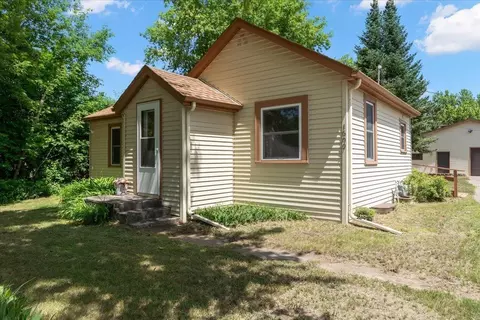 Exterior - 1609 S 10th St, Brainerd, MN 56401 photo 4 of 4