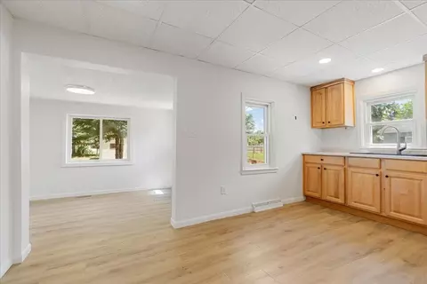 Living - 1609 S 10th St, Brainerd, MN 56401 photo 4 of 4