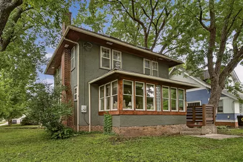 955 4th Ave SE, Rochester, MN 55904