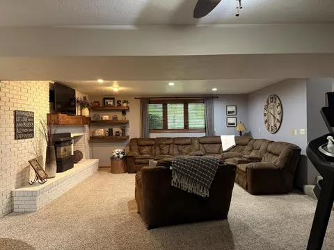 Living - 3155 Matthew Dr, Windom, MN 56101 photo 6 of 7