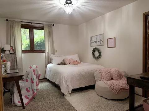 Bedroom - 3155 Matthew Dr, Windom, MN 56101 photo 4 of 6