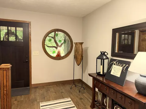 Entry Way - 3155 Matthew Dr, Windom, MN 56101 photo 2 of 5