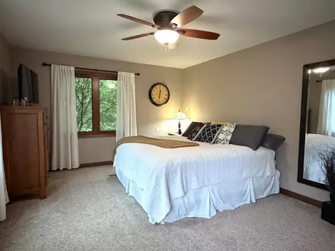Bedroom - 3155 Matthew Dr, Windom, MN 56101 photo 2 of 6