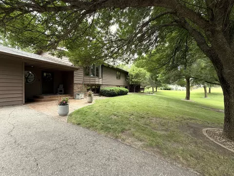 Exterior - 3155 Matthew Dr, Windom, MN 56101 photo 6 of 10