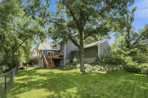 Exterior - 8601 Chalet Rd, Bloomington, MN 55438 photo 5 of 6