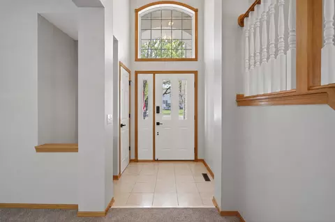 Entry Way - 6341 Alwin Cir, Mound, MN 55364 photo 4 of 4