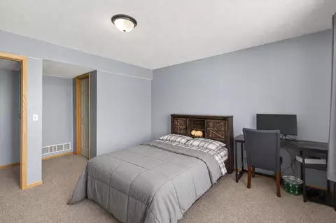Bedroom - 6341 Alwin Cir, Mound, MN 55364 photo 6 of 6