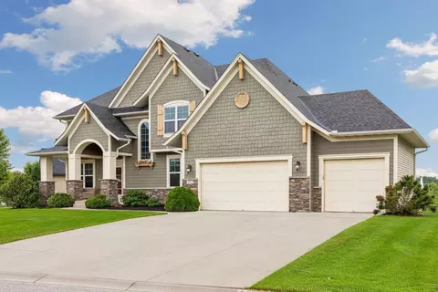 10412 Oregon Ave N, Brooklyn Park, MN 55445