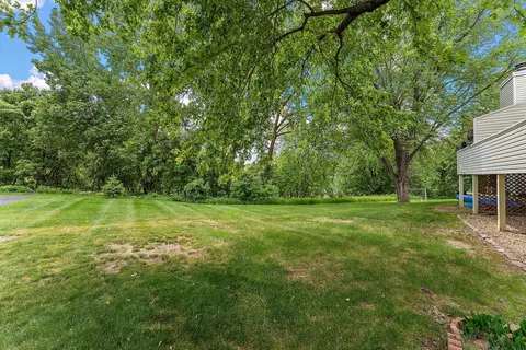 Exterior - 3836 Laurel Ct, Eagan, MN 55122 photo 7 of 9