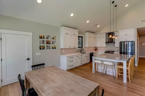 Kitchen - 2229 Red Oak Dr SW, Brainerd, MN 56401 photo 4 of 4