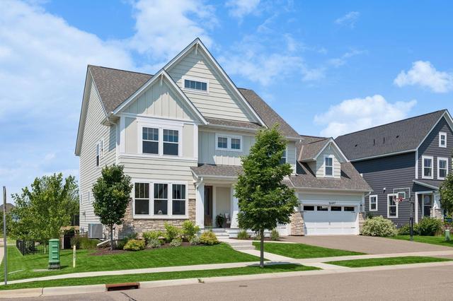 16497 Duluth Trl, Lakeville, MN 55044
