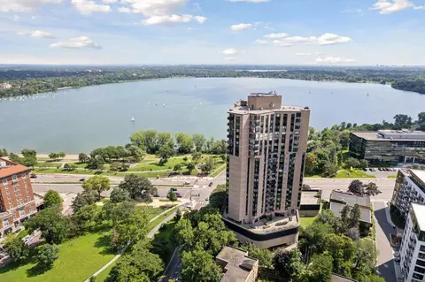 2950 Dean Pkwy #1902, Minneapolis, MN 55416