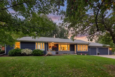 9840 Brookside Ave S, Bloomington, MN 55431