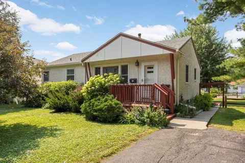 539 Frontenac Pl, Saint Paul, MN 55104