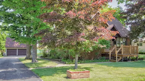 415 E Stanley St, Thorp, WI 54771 photo 2