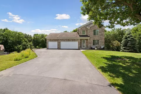 3990 Forest Ct, Saint Bonifacius, MN 55375