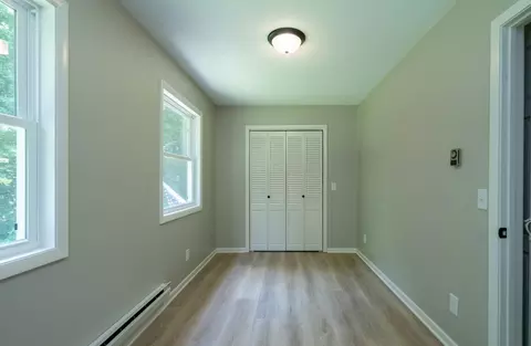 Bedroom - 30784 E Cottonwood Rd, Cushing, MN 56443 photo 11 of 12