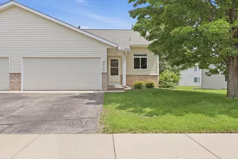 1559 Dublin Ct, Shakopee, MN 55379
