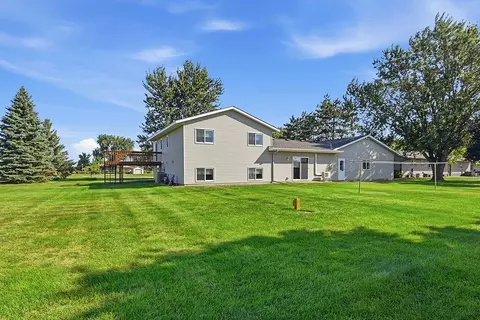 Exterior - 6637 229th St, Saint Cloud, MN 56301 photo 7 of 10