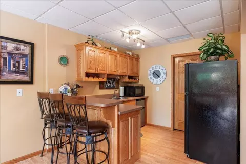 Kitchen - 31204 Apache Cir, Pequot Lakes, MN 56472 photo 5 of 6