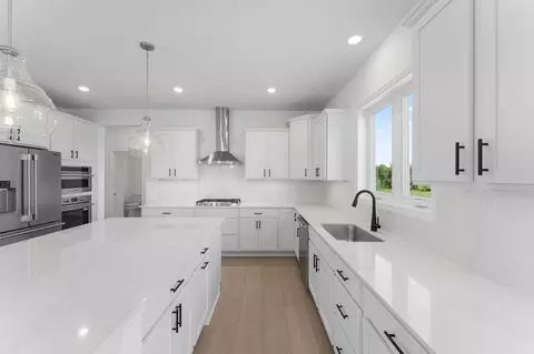 Kitchen - 1061 Aster Blvd, Rosemount, MN 55068 photo 1 of 3