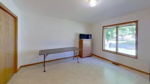 Bedroom - 401 S Bruce St S, Marshall, MN 56258 photo 5 of 8