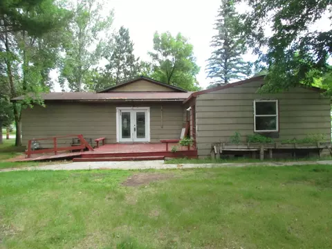 216 Birch St E, Motley, MN 56466