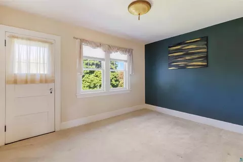 Bedroom - 928 N 19th Ave E, Duluth, MN 55812 photo 1 of 2