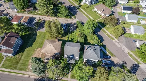 View/Area - 928 N 19th Ave E, Duluth, MN 55812 photo 1 of 5