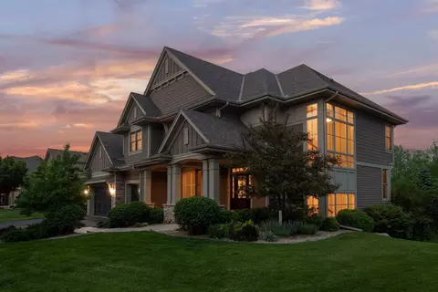 3667 Lerive Way, Chaska, MN 55318