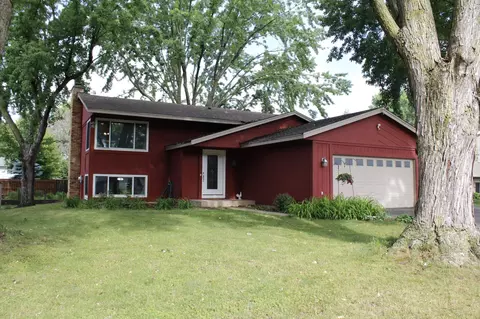 20615 207th Ct W, Lakeville, MN 55044