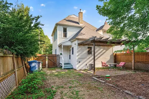 Exterior - 2819 E 25th St, Minneapolis, MN 55406 photo 4 of 9