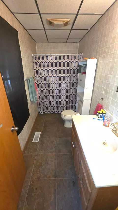 Bath - 513 3rd St SE, Willmar, MN 56201 photo 1 of 1
