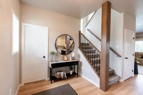 Entry Way - 4744 Hampton Loop S, Moorhead, MN 56560 photo 5 of 5