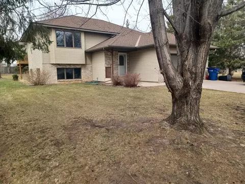 Exterior - 39 Fairfield Ln, Saint Cloud, MN 56303 photo 7 of 7
