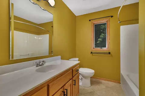 Bath - 39 Fairfield Ln, Saint Cloud, MN 56303 photo 1 of 2