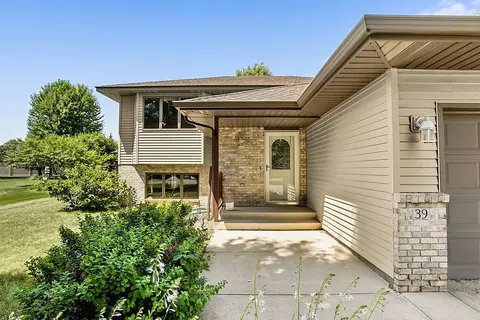 Exterior - 39 Fairfield Ln, Saint Cloud, MN 56303 photo 2 of 8