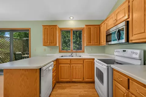 Kitchen - 39 Fairfield Ln, Saint Cloud, MN 56303 photo 1 of 4