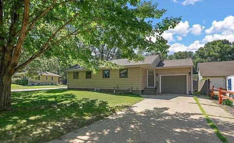 417 Central Ave S, Young America, MN 55397