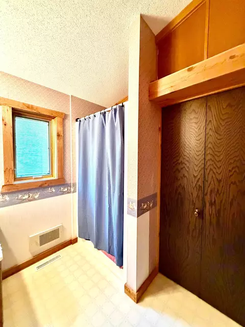 Bath - 34857 E Trinity Point Rd SE, Mentor, MN 56736 photo 3 of 5