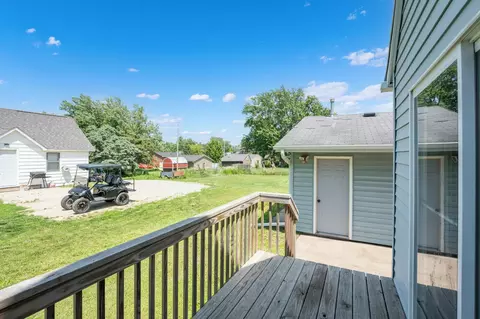 210 2nd Ave NE, Plainview, MN 55964 photo 18